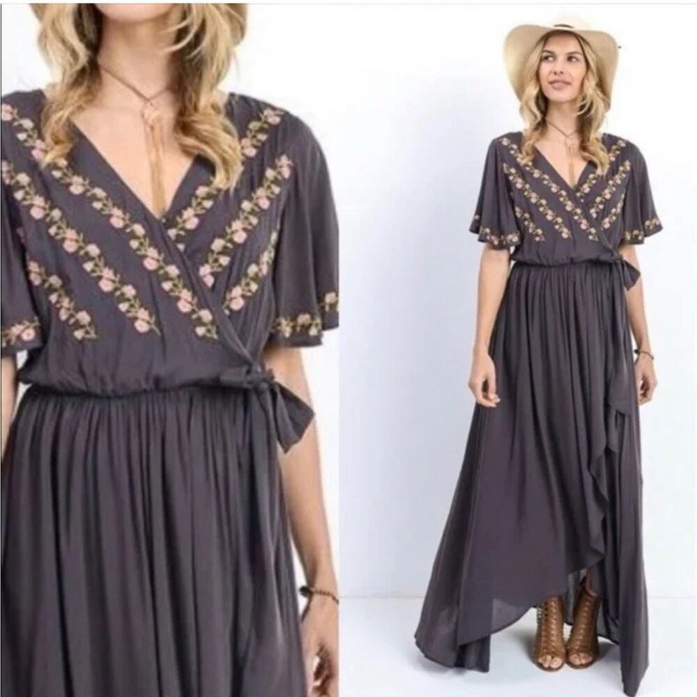 Jodifl Hi Low Embroidered Charcoal Flowy Boho Dress 1x New Faux‎ Wrap Floral